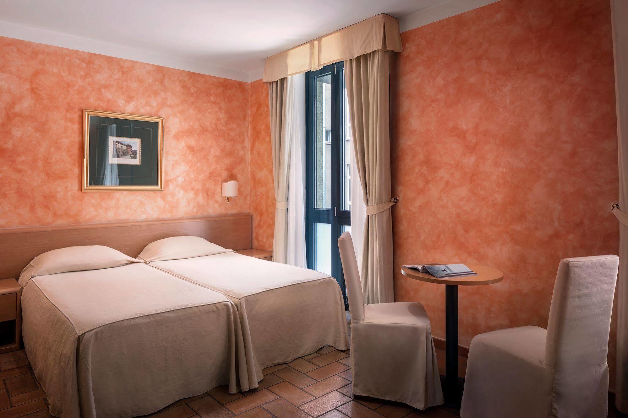 Roma Praha